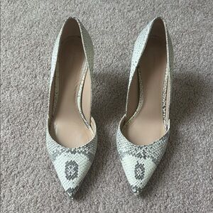Diane Von Furstenberg Cream Snakeskin Heels
